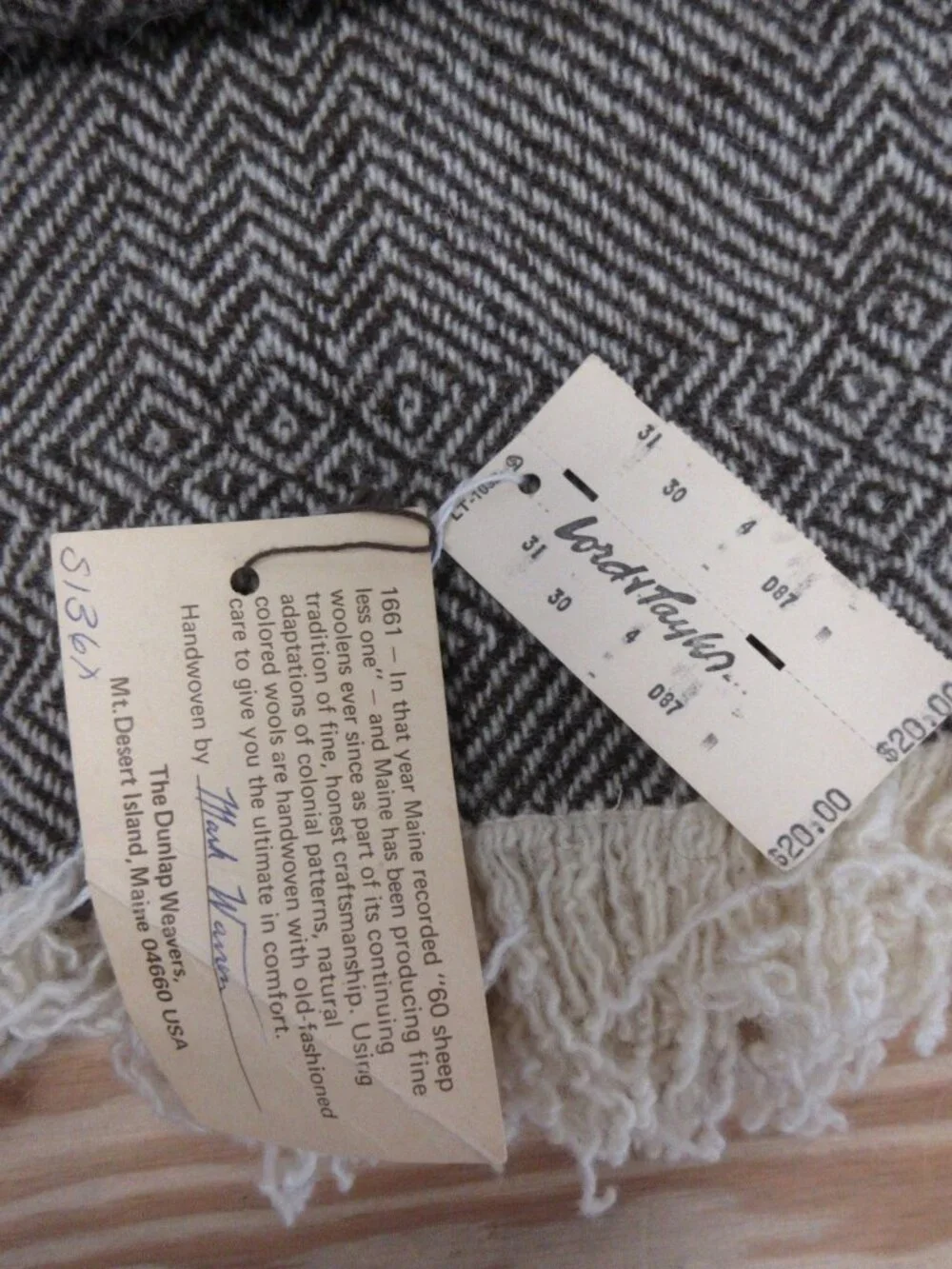 VINTAGE Downeaster Scarf Dunlop Weavers Wool Handwoven Maine USA NEW